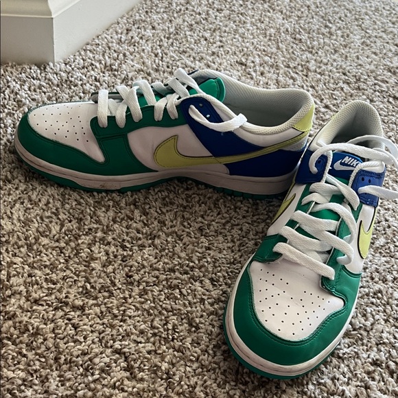 Nike Women' Green, Blue, and Yellow Sneakers - Picture 6 of 7